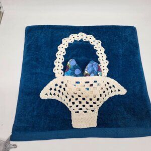 Vintage Fashion Manor Blue Floral Groovy Towel Crochet Basket Washcloths